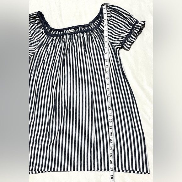 Max Studio Women’s Short Sleeve Striped Blue and White Blouse Shirt Size Large - Picture 6 of 12
